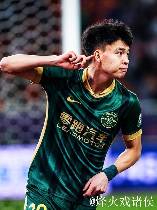 国足23人名单:王钰栋新10号 曹永竞朱辰杰伤缺